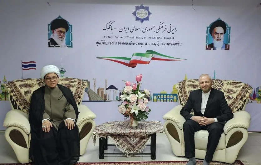 تأسیس مؤسسه قرآنی و نشست مشترک ادیان در بانکوک