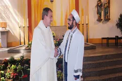 Muslime besuchen Kirchen in ihrer Nachbarschaft