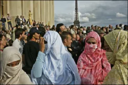 Muslims Continue to Protest ‘Charter of Principles of Islam in France’