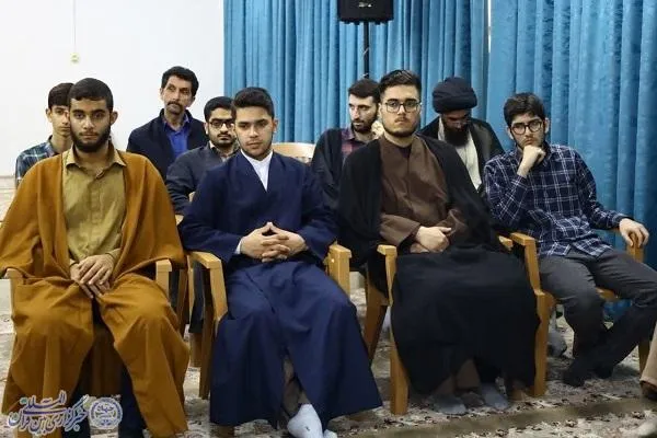 نشست نماینده ولی فقیه در مازندران با طلاب و اساتید حوزه علمیه شهید مطهری تنکابن