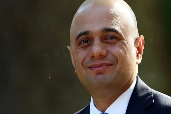ترزا می دلیل عدم دعوت وزیر مسلمان انگلیس به مهمانی ترامپ را توضیح دهد