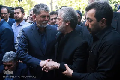 مراسم تشییع جنازه عزت الله انتظامی