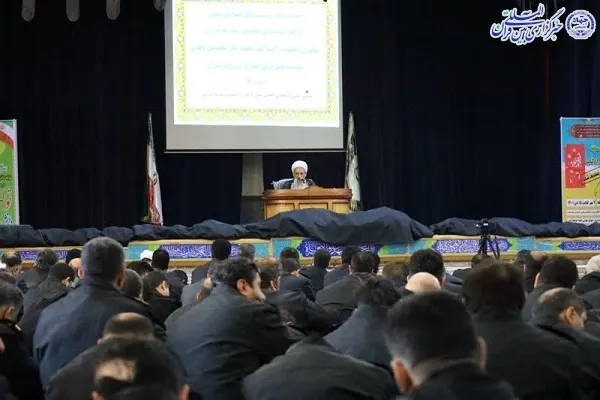 نشست بصیرتی کارکنان نیروی انتظامی مازندران برگزار شد