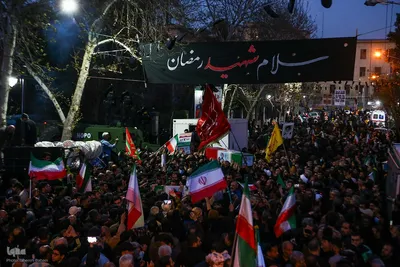 مراسم تشییع پیکر شهدا از میدان انقلاب