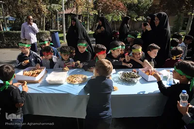 پیاده روی جاماندگان نونهال اربعین حسینی در دانشگاه امام صادق(ع)