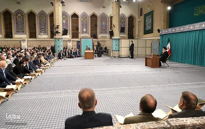محفل نورانی انس با قرآن کریم با حضور حضرت آیت‌الله العظمی خامنه‌ای، رهبر انقلاب اسلامی