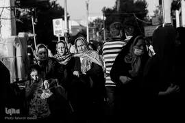 حضور سالمندان در اماکن عمومی‌ بسیار خطرناک‌ است. به خصوص بدون توجه به پروتکل‌های بهداشتی. 