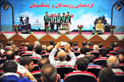 گردهمایی رزمندگان و پیشکسوتان جهاد و شهادت