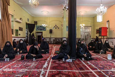 رخت عزای حسینی بر تن دختران تبریزی