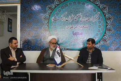 بازدید مسئول دفتر نمایندگی ولی‌فقیه در سپاه روح‌الله استان از ایکنا مرکزی/عکاس:زهرا بهرامی