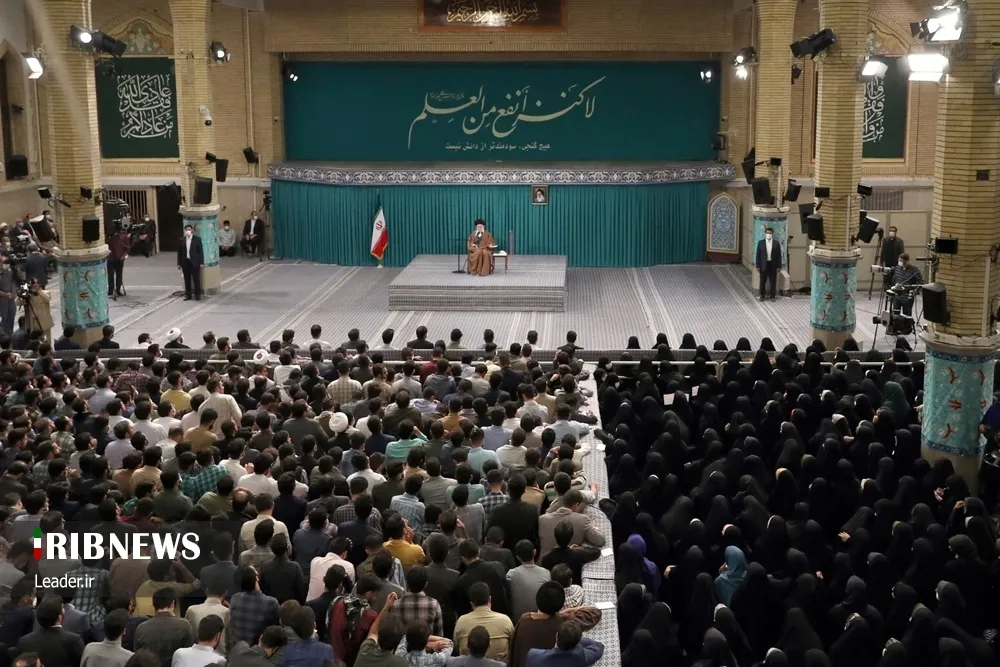 اسلامي ایران آئیډیل غوښتنې ، هیلې او  عقلانیت ته ضرورت لري