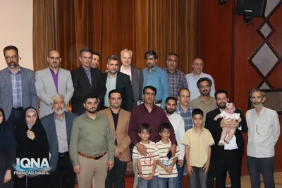 تجلیل فرماندار ویژه ملایر از خبرنگاران و عکاسان خبری