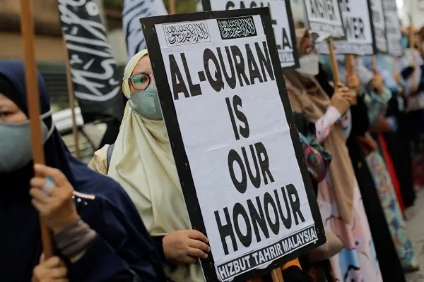 Malaysia: Ang Paglapastangan ng Qur’an sa Jempol ay Humahantong sa Pag-aresto sa 37-Taong-gulang na Lalaki