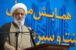 سیاست حضرت زهرا(س) از توحید، عدالت و کرامت انسانی برمی‌خیزد