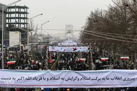 شکوه چهل سالگی/ تهران خیابان آزادی