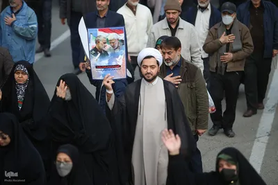 راهپیمایی مردم تهران در محکومیت حادثه تروریستی کرمان
