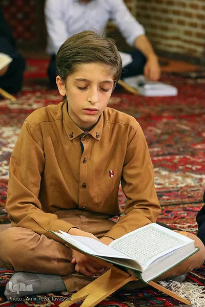 جلسه آموزش قرآن استاد یحیی راثی