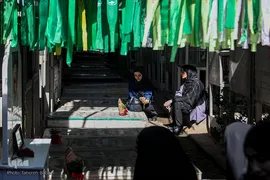 زیارت اهل قبور در آخرین پنجشنبه سال