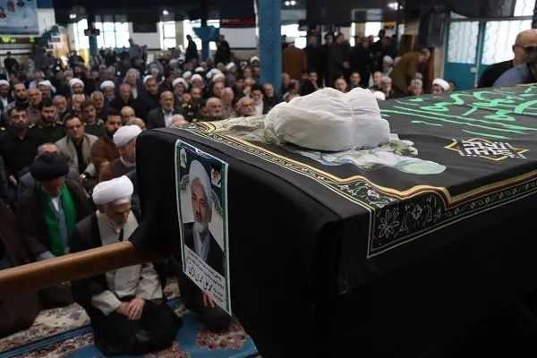 پیکر حجت‌الاسلام والمسلمین محمدعلی محمدی لائینی در نکا تشییع شد
