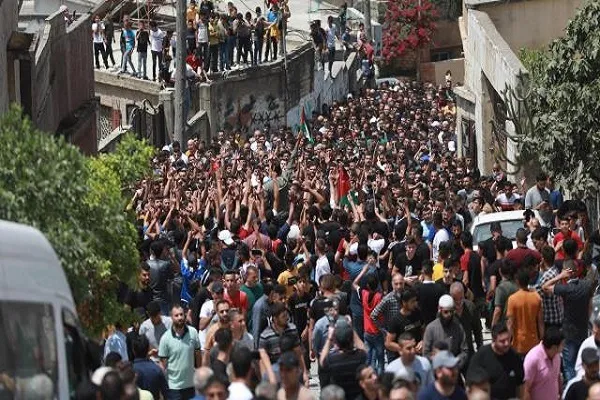 Filistinli çocuk son yolculuğuna uğurlandı