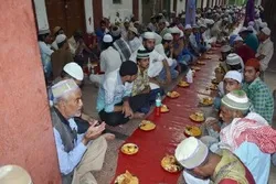د ځنې هندوانو له مسلمانانو سره روژه داري