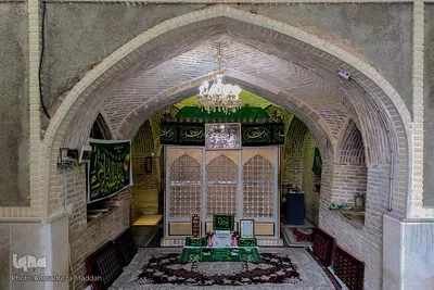 نگاهی به بقاع متبرکه استان فارس‎‎ - سه بی بی