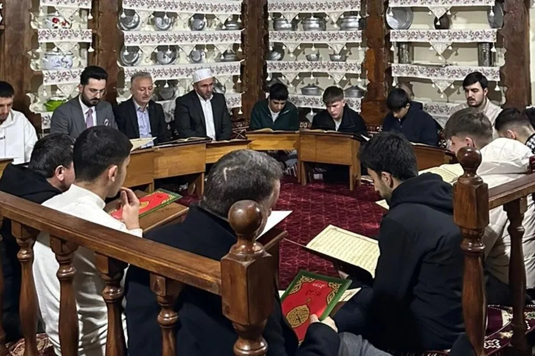 Diyanet Gençlik, hafız ocağında asırlık geleneği sürdürüyor