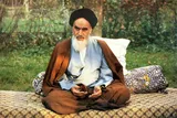 احیای ارزش‌های اسلامی و الهی را مدیون امام راحل هستیم