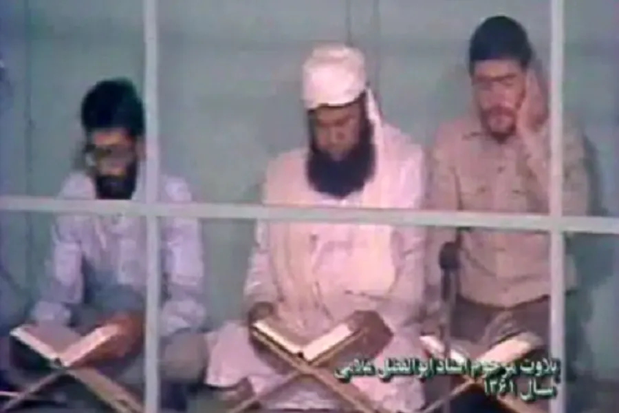 فیلم | تلاوت ماندگار استاد علامی در محضر امام خمینی(ره)