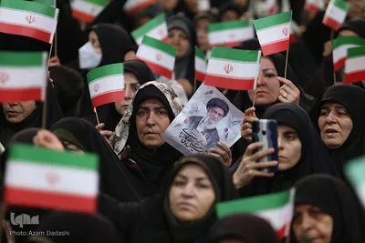 تجمع حماسی بانوان قزوینی در سوگ رهبر شهید