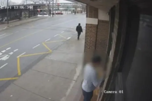 Muslims On Edge as Man Tried to Force His Way into Mosque in Montreal