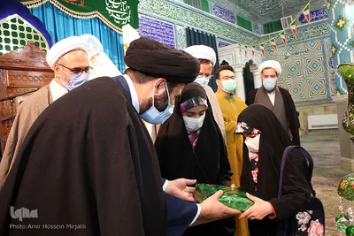 محفل انس با قرآن با حضور حسینی قاری بین المللی در یزد‎