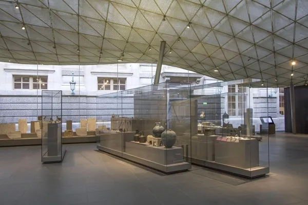 L’exposition de l'art de l'islam au Louvre connecte l'histoire de l'islam à celle du monde