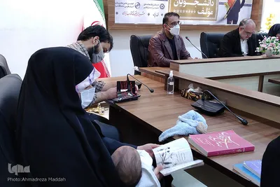نشست «دانشجویان مؤلف» با حضور دانشجویان دانشگاه شیراز‎‎