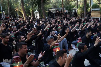 مراسم عزاداری روز هفتم محرم در قطعه 40 (سرداران بی پلاک) بهشت زهرای تهران