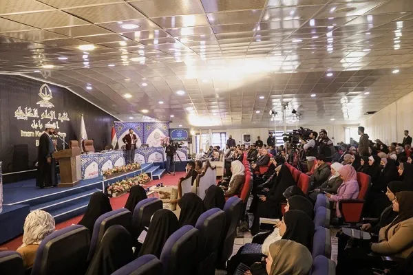 إنطلاق مسابقة القرآن الوطنية السادسة في كلية الإمام الكاظم(ع) بالعراق + صور
