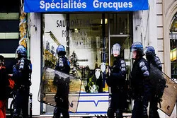 Pariser Polizei stürmt Moschee während Koranunterricht