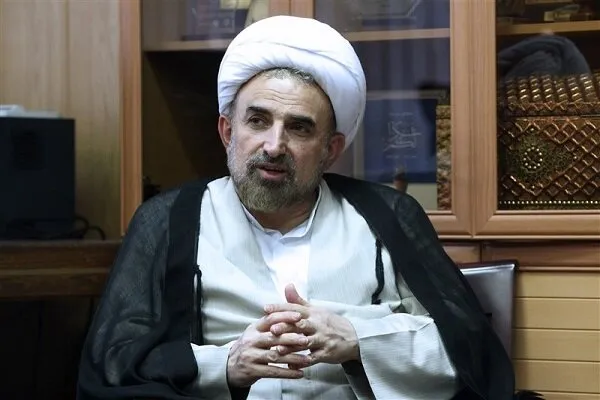 نظر هرمنوتیست‌های فلسفی درباره فرق هرمنوتیک و معناشناسی چیست