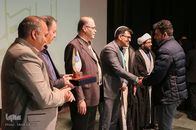 تجلیل از پرستاران نمونه در جشن فرشتگان رحمت اراک