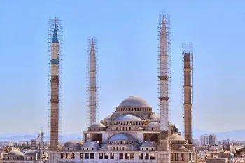 نماز جمعه اهل سنت زاهدان لغو شد
