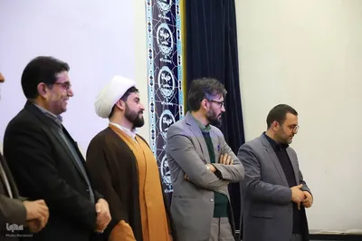 مراسم تجلیل از برگزیدگان دوازدهمین دوره مسابقات مناظره دانشجویی استان مرکزی