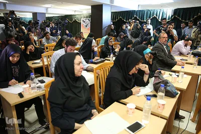 نشست خبری دکتر علی اکبر ولایتی رئیس هیات موسس دانشگاه آزاد اسلامی