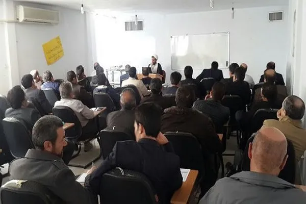 برگزاری دوره توانمندسازی معاونان پرورشی و طلاب شاغل در آموزش و پرورش