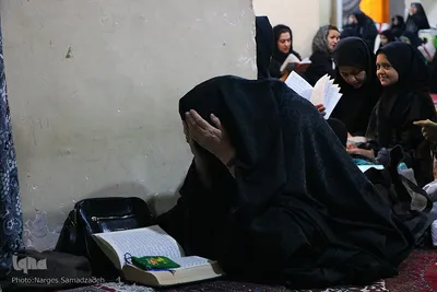 احیای شب نوزدهم ماه رمضان در مسجد جامع اصفهان