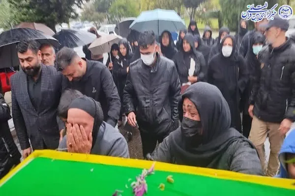 «آیین تشییع پیکر مطهر شهدای تروریستی آمل»