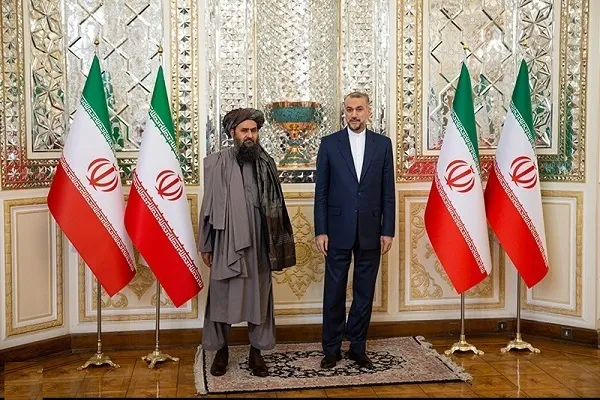  ملاعبدالغني برادر د ایران له خارجه وزیر سره لیده کاته وکړل