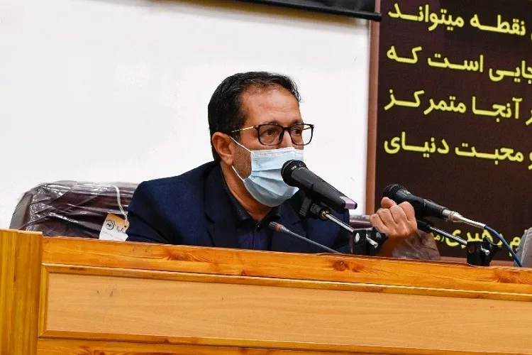 نگاه نظام جمهوری اسلامی به زنان، محدود كننده نیست