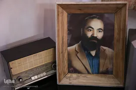 حضور جمعی از جامعه قرآنی در منزل مرحوم استاد عباس رنجبر، پیشکسوت قرآنی