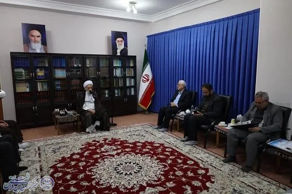 نشست اعضای ستاد برگزاری همایش ملی بزرگداشت علامه حسن زاده آملی