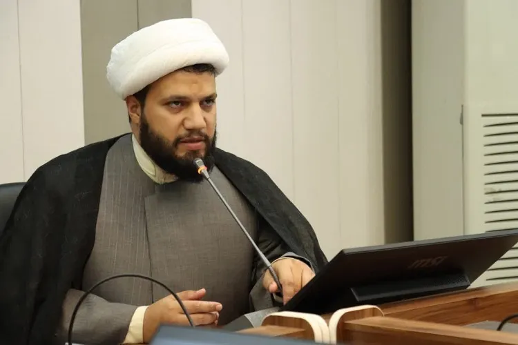 نشست آموزشی و توجیهی مربیان هماوری قرآنی آلاء برگزار می‌شود